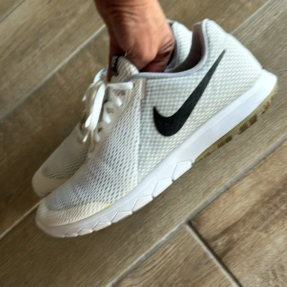 Nike *Like New - Picture 4 of 5